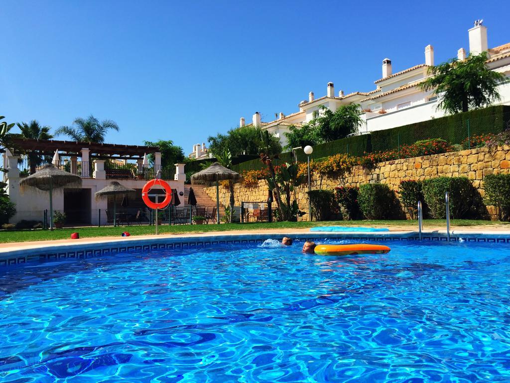 Appartement Bahia De Casares à Estepona Extérieur photo